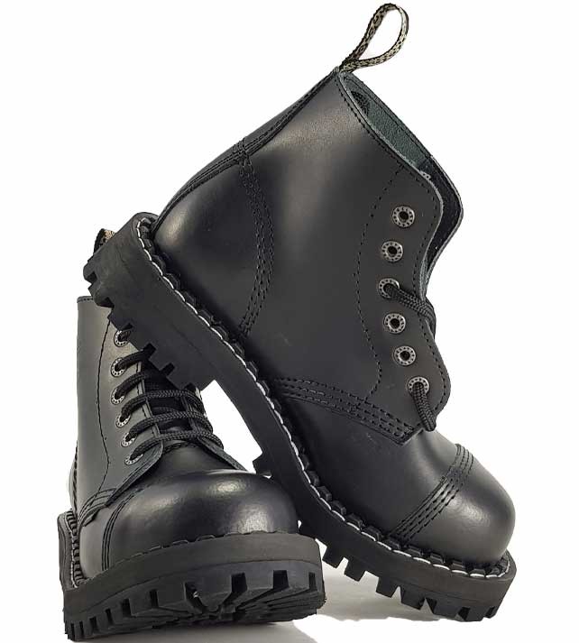 Schwarz boots sales